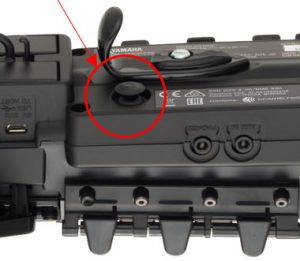 YDS-150-Analog-Controller-crop Closeup with lever circled.